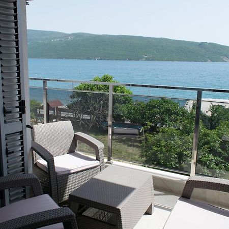 Apartments Admiral تْشيرسيك نوفي المظهر الخارجي الصورة