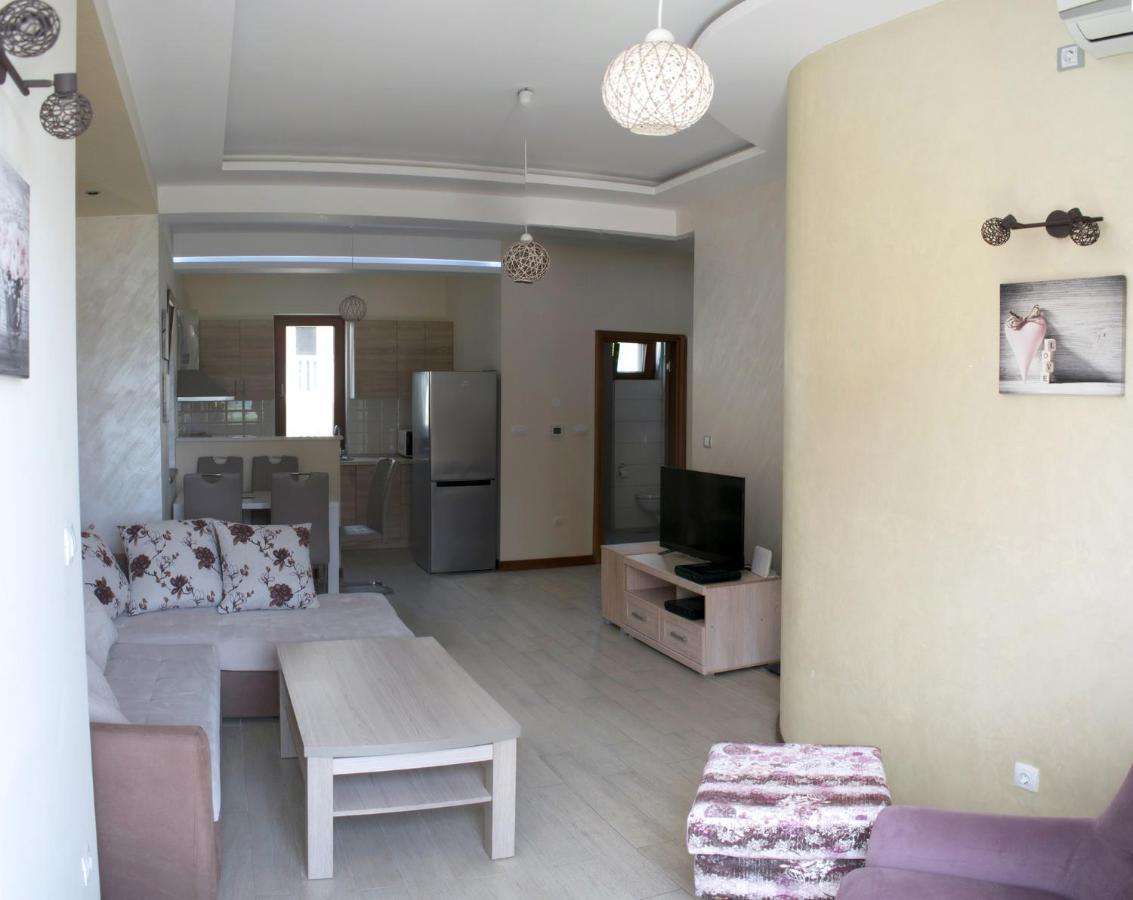 Apartments Admiral تْشيرسيك نوفي المظهر الخارجي الصورة