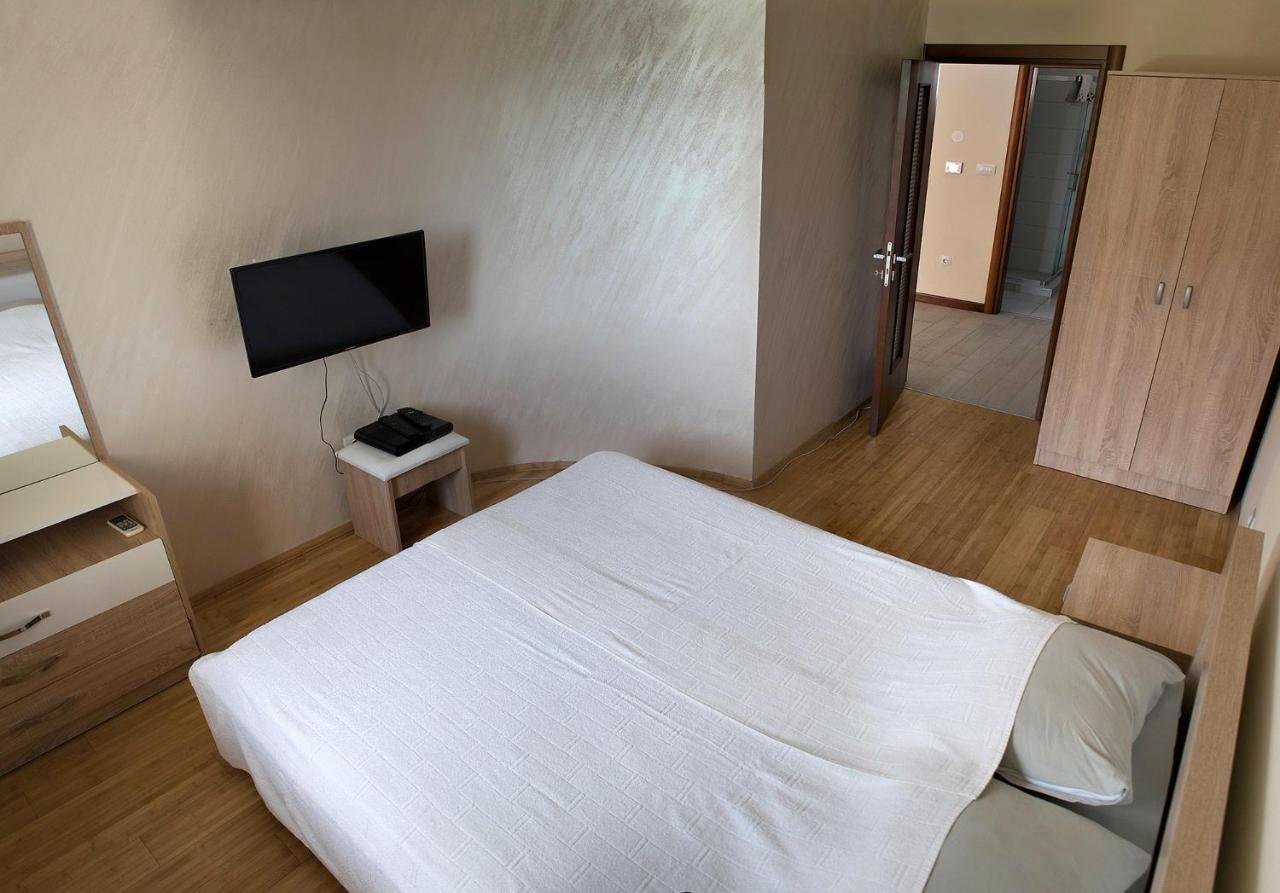 Apartments Admiral تْشيرسيك نوفي المظهر الخارجي الصورة